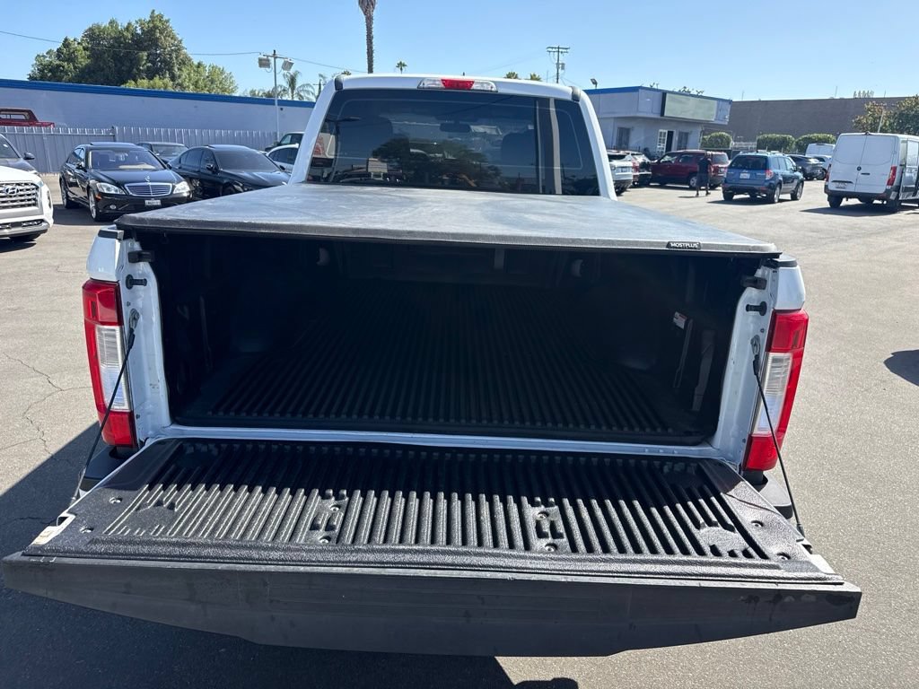 Used 2017 Ford F250 XL w/ Power Equipment Group AWD/4WD image 8