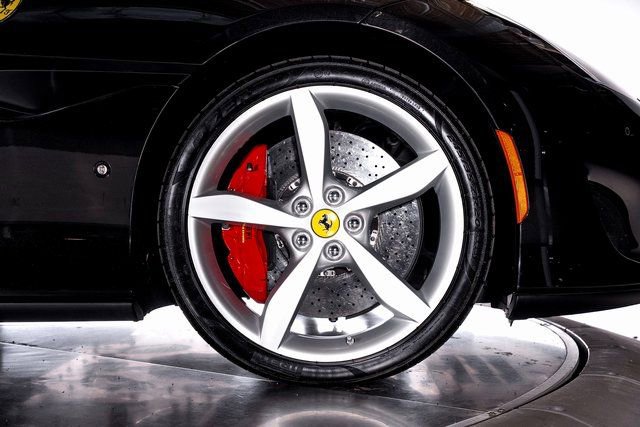 Certified 2020 Ferrari Portofino image 21