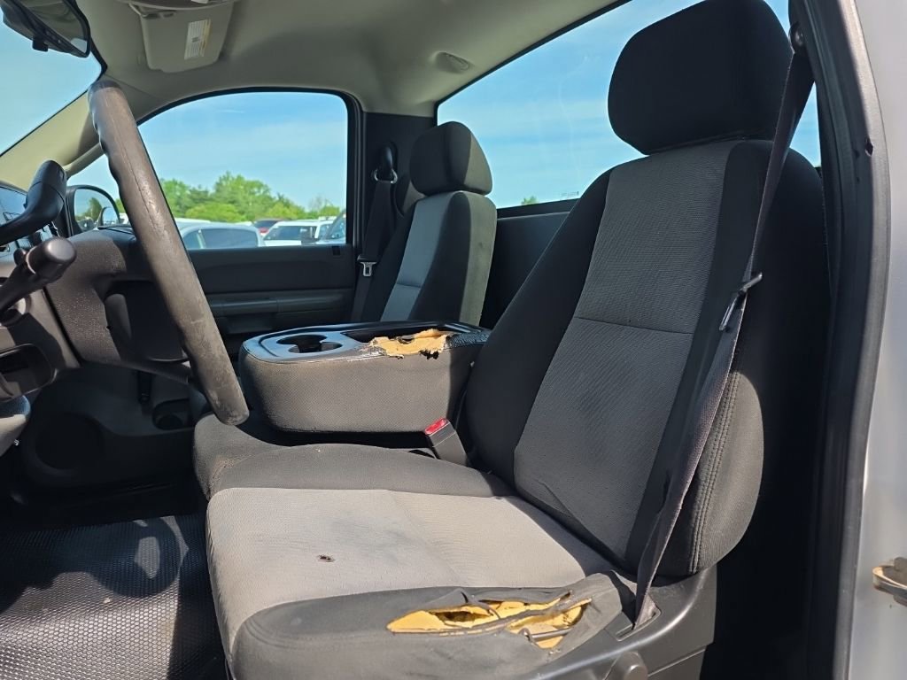 Used 2009 Chevrolet Silverado 1500 W/T RWD image 11