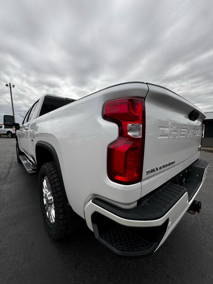 Used 2020 Chevrolet Silverado 2500 High Country w/ Z71 Off-Road Package image 10