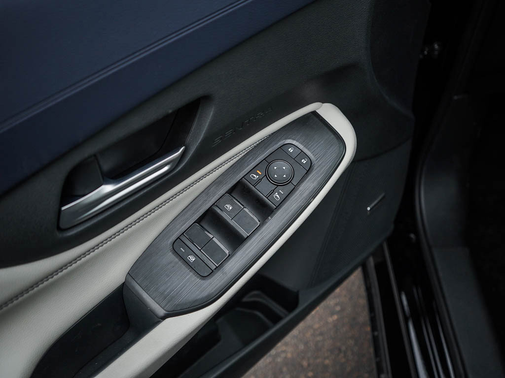 New 2026 Nissan Sentra SL w/ Floor Mat Package FWD image 17