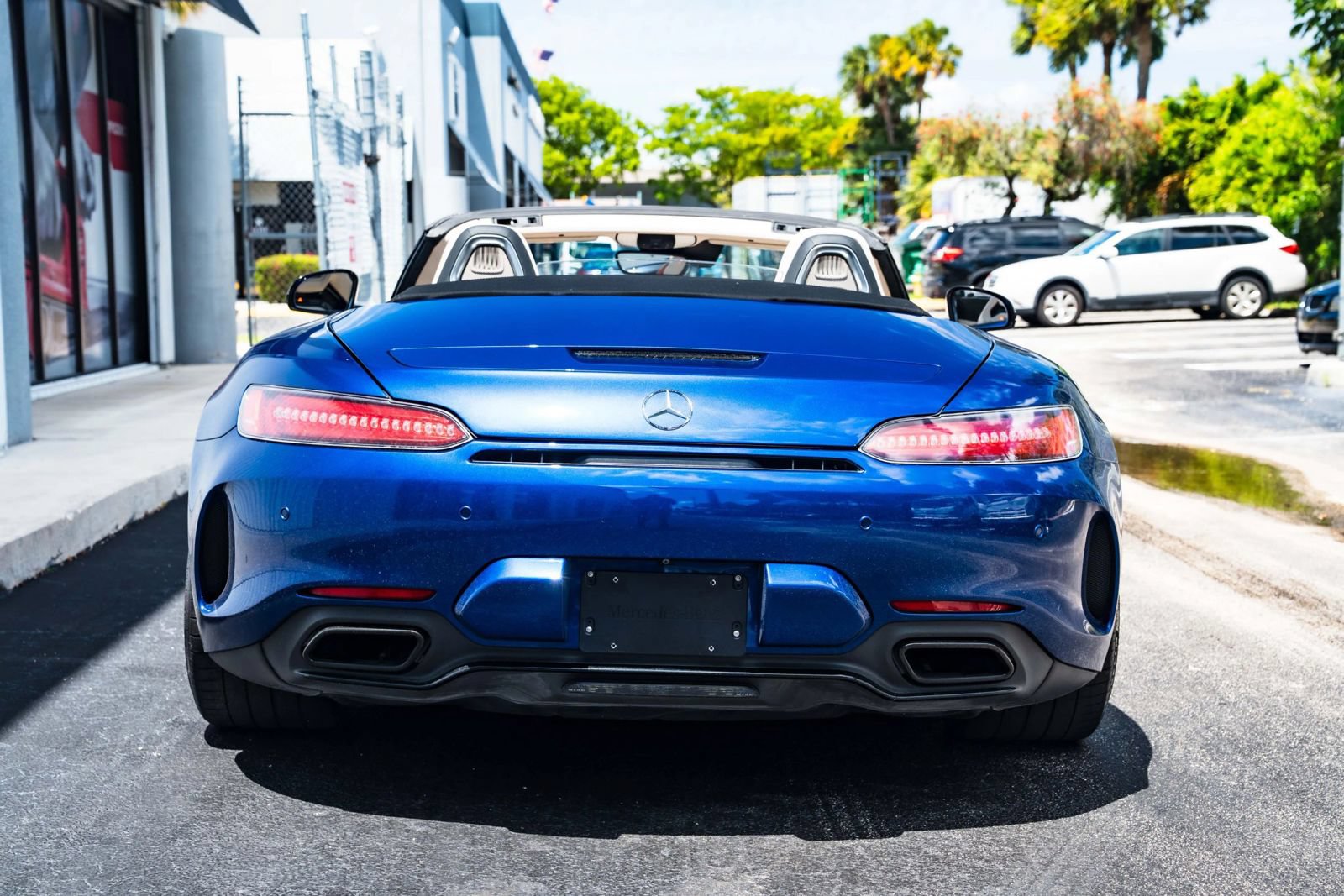 Used 2018 Mercedes-Benz AMG GT C image 8