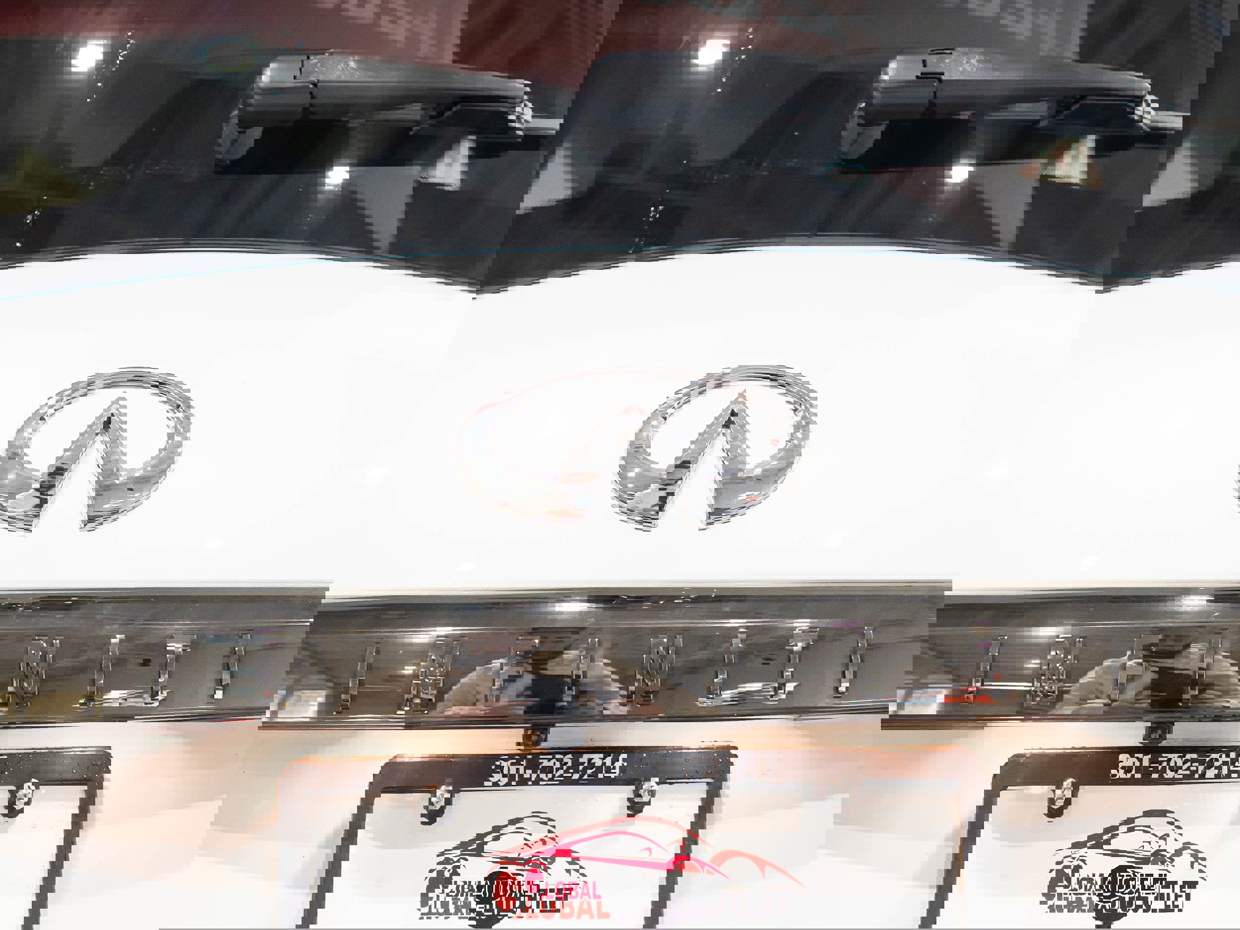 Used 2021 INFINITI QX80 Premium Select w/ All-Season Package image 48