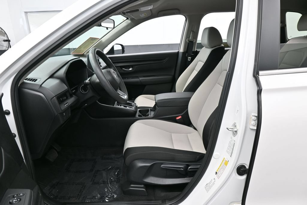 Used 2025 Honda CR-V LX image 11