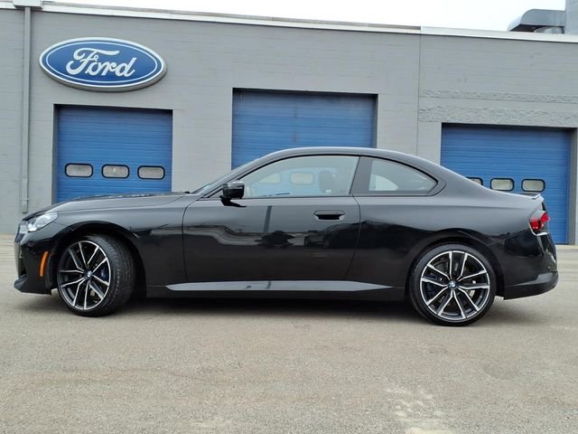 Used 2024 BMW M240i xDrive Coupe AWD/4WD image 2