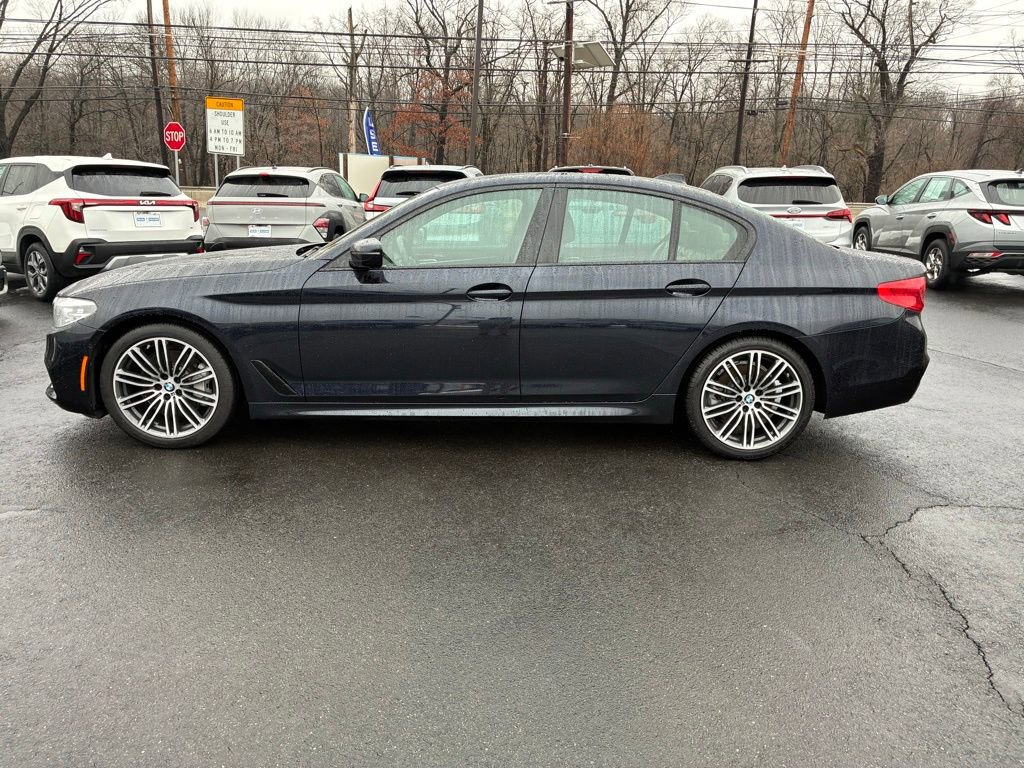 Used 2019 BMW 530i xDrive w/ M Sport Package image 4