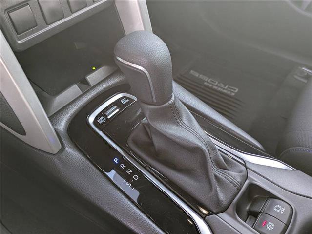 Used 2025 Toyota Corolla Cross AWD Hybrid image 12