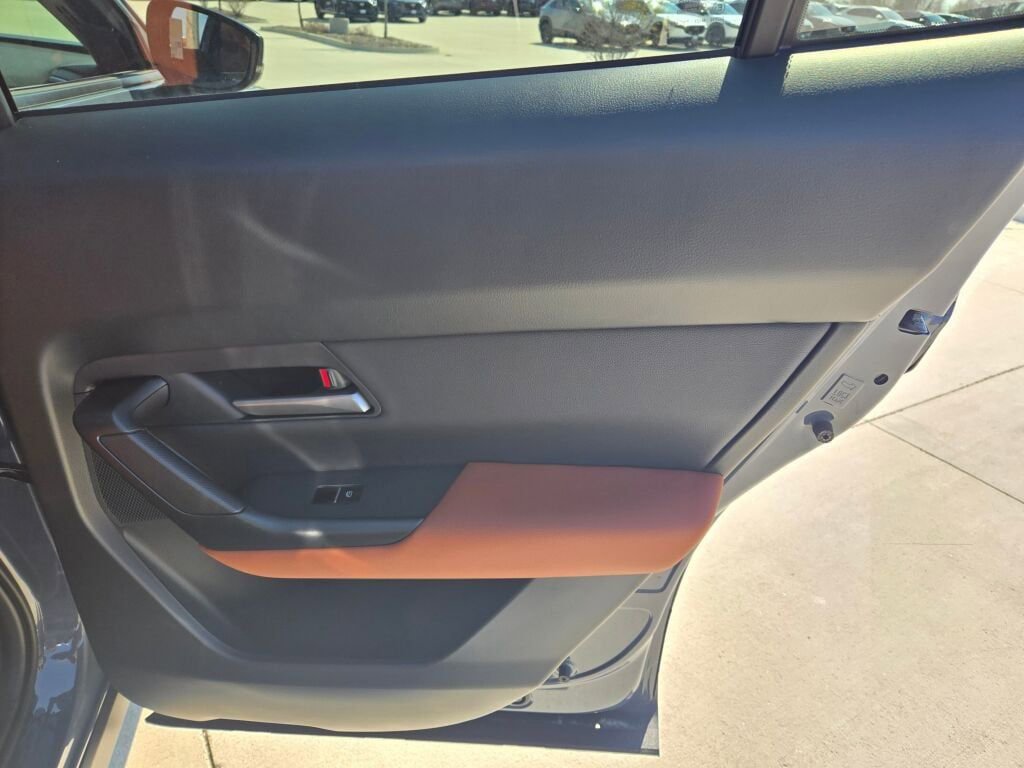 New 2026 MAZDA CX-50 Meridian Edition w/ Weather Package image 10