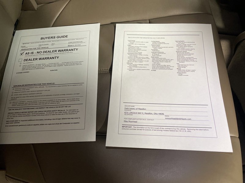 Used 2012 Chrysler Town & Country Limited w/ Luxury Group image 37