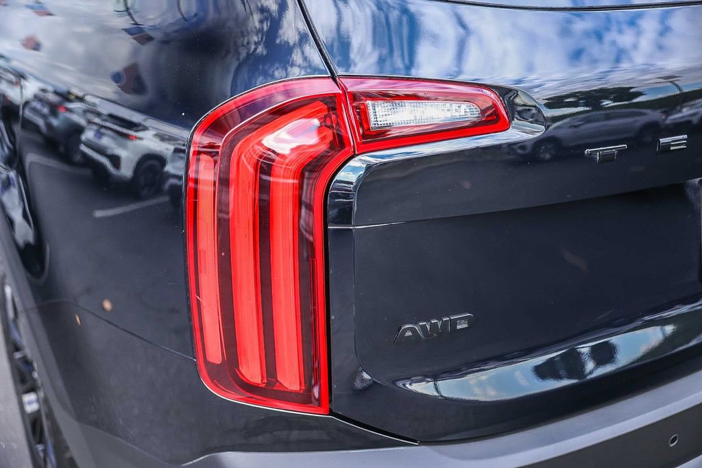 Used 2021 Kia Telluride EX w/ EX Premium Package image 7