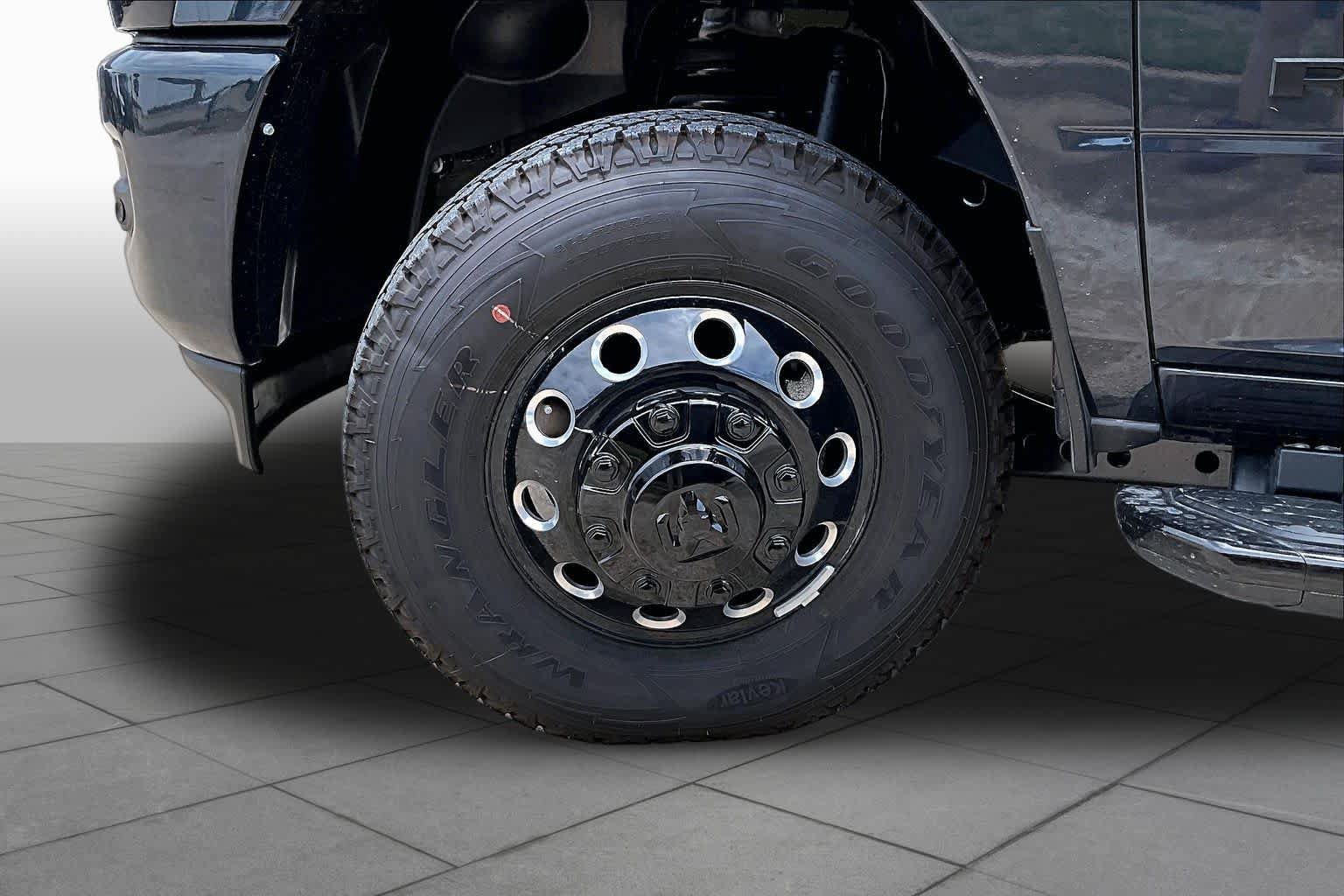 New 2026 RAM 3500 Laramie w/ Night Edition AWD/4WD image 12
