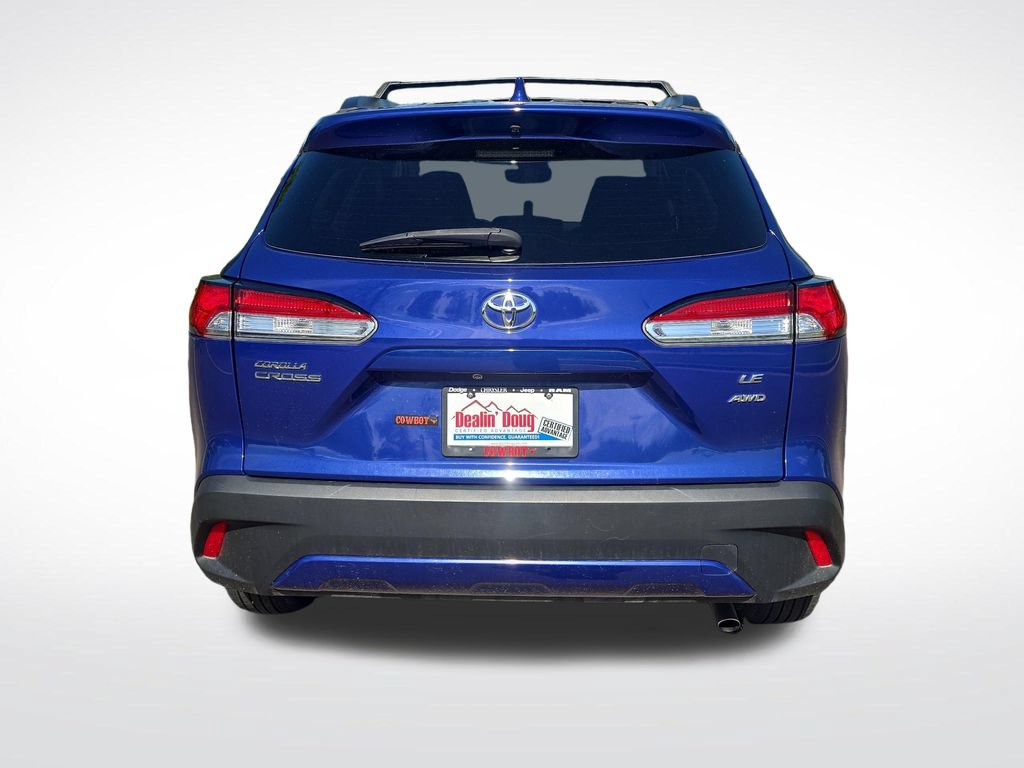 Used 2022 Toyota Corolla Cross LE w/ Moonroof Package AWD/4WD image 4