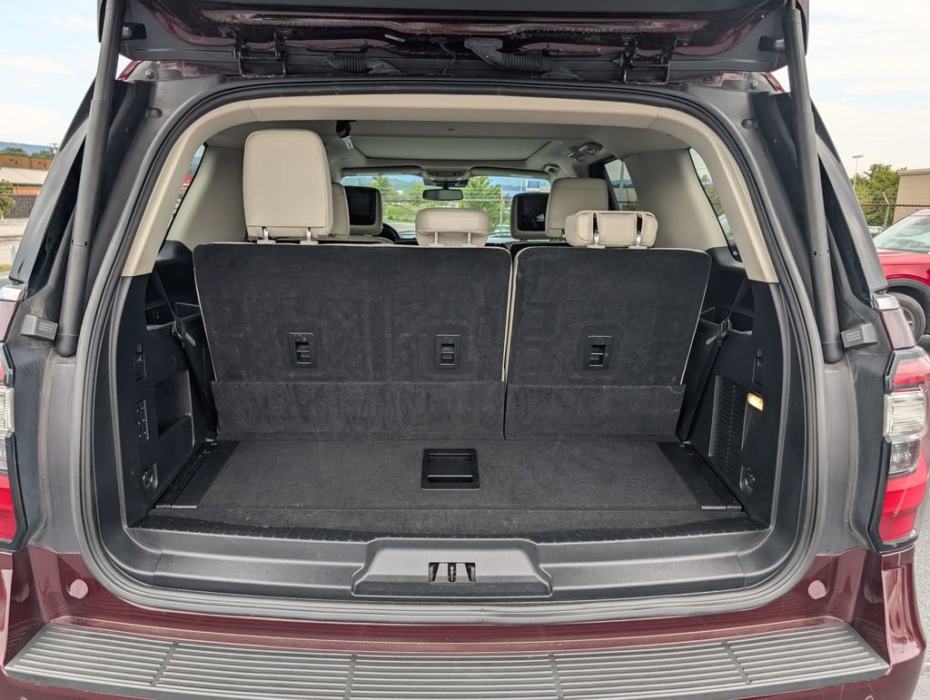 Used 2021 Ford Expedition Platinum image 9