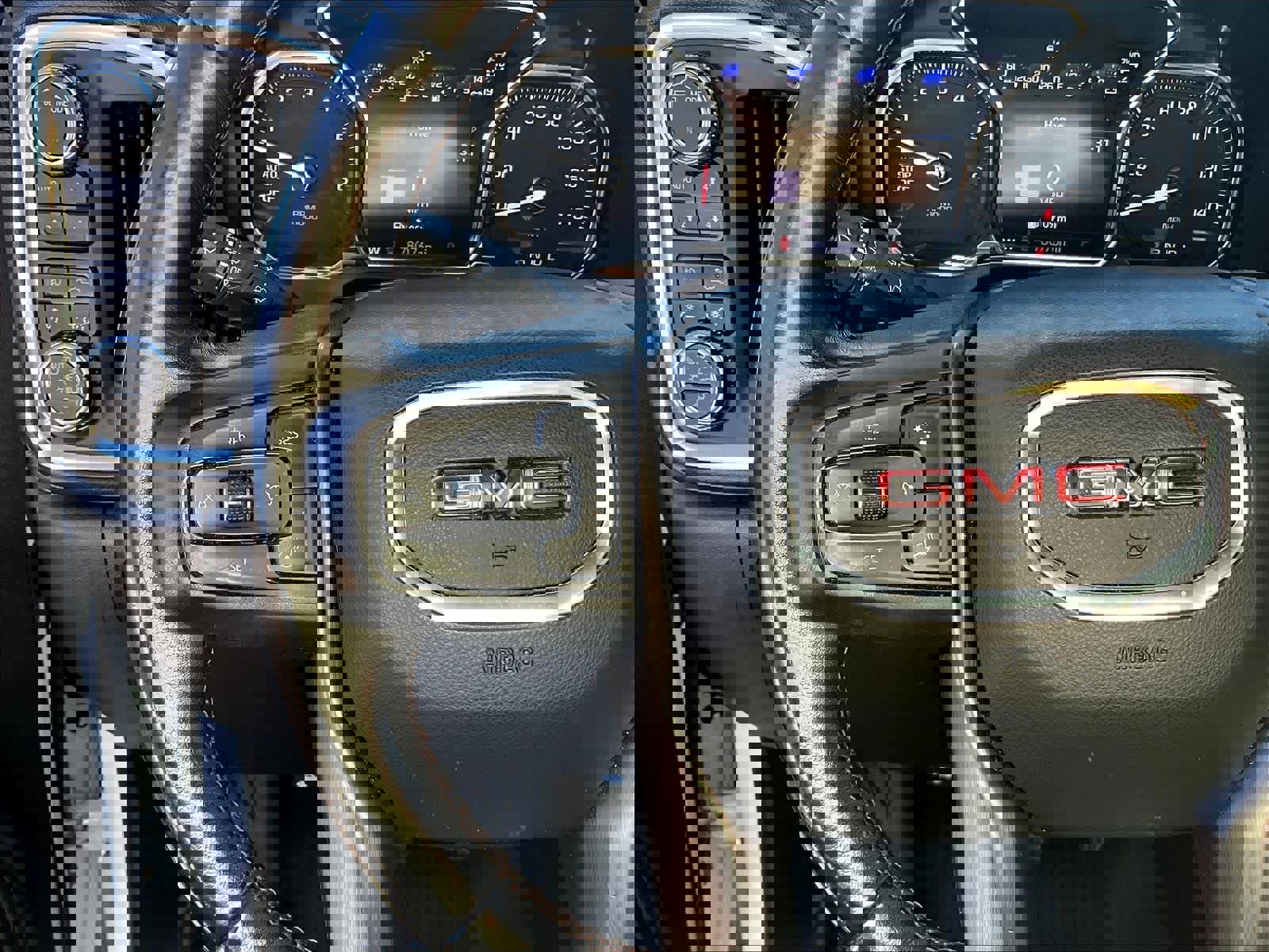 Used 2020 GMC Sierra 1500 AT4 w/ AT4 Premium Package image 23