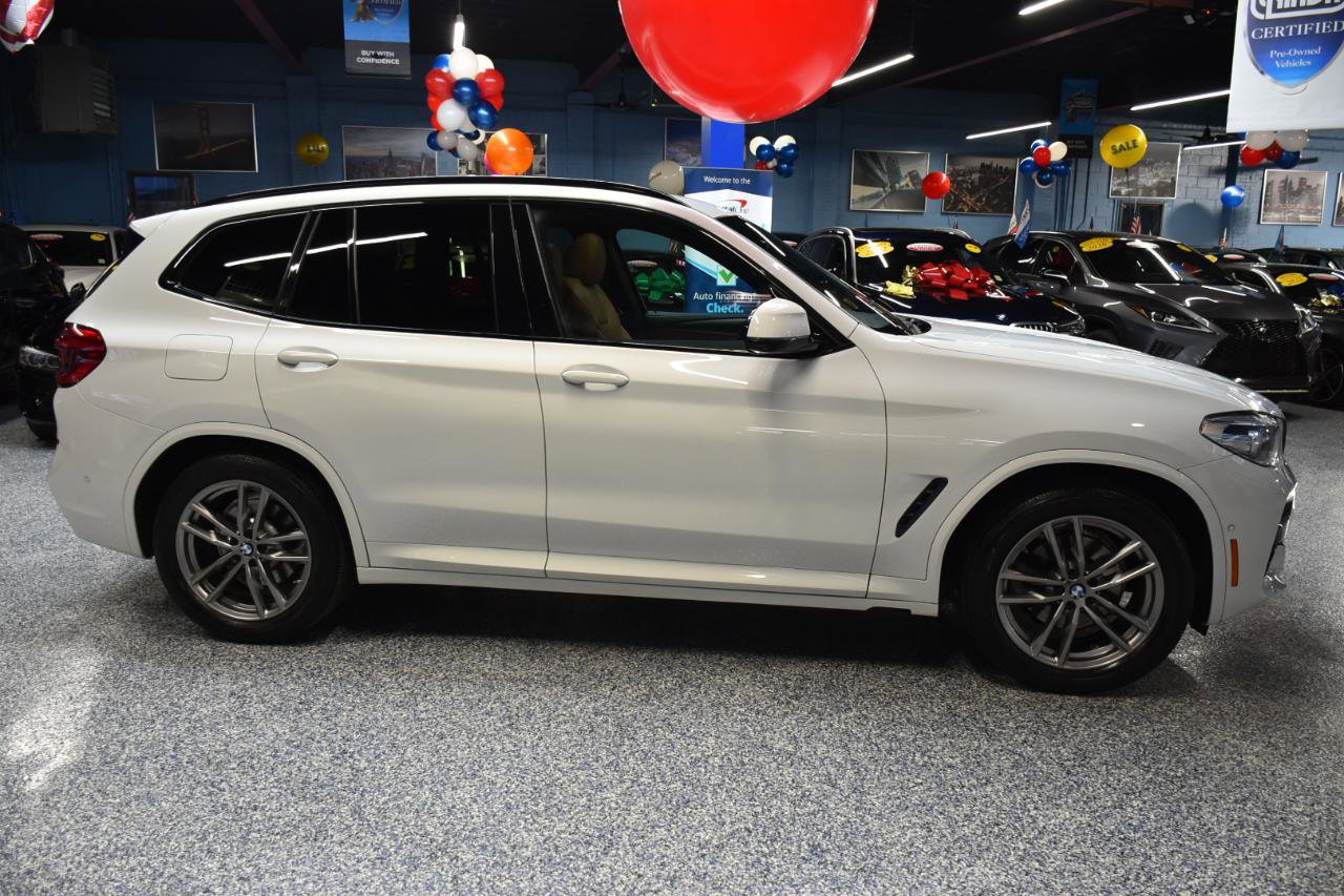 Used 2021 BMW X3 xDrive30i w/ M Sport Package image 2