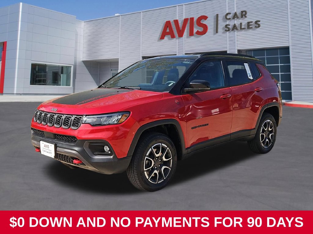Used 2025 Jeep Compass Trailhawk AWD/4WD image 1