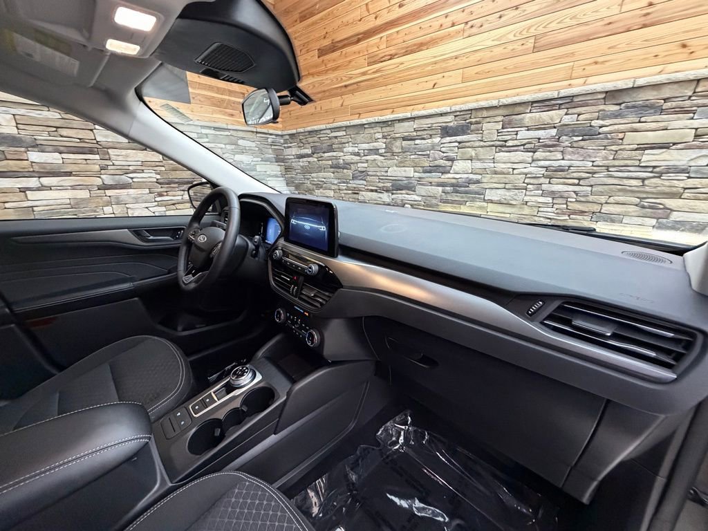Used 2023 Ford Escape Active AWD/4WD image 13