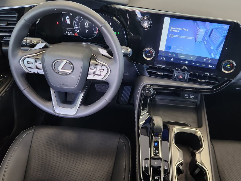 Used 2024 Lexus NX 250 FWD w/ Towing Package (2000 Lbs) image 28