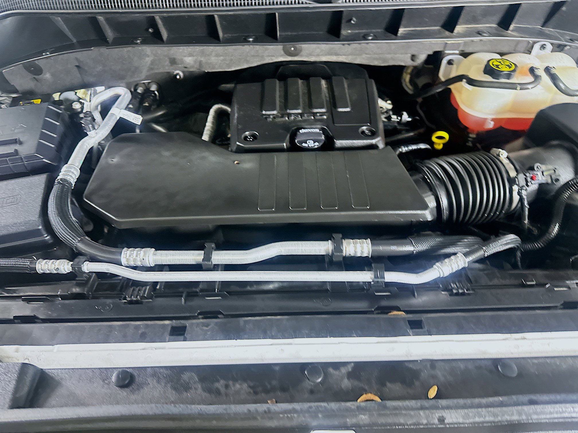 Used 2023 Chevrolet Silverado 1500 LT image 32