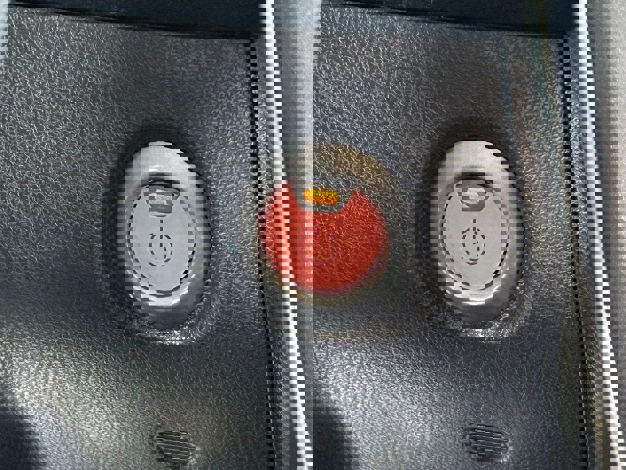 Used 2016 Nissan Leaf S w/ Charger Package image 23