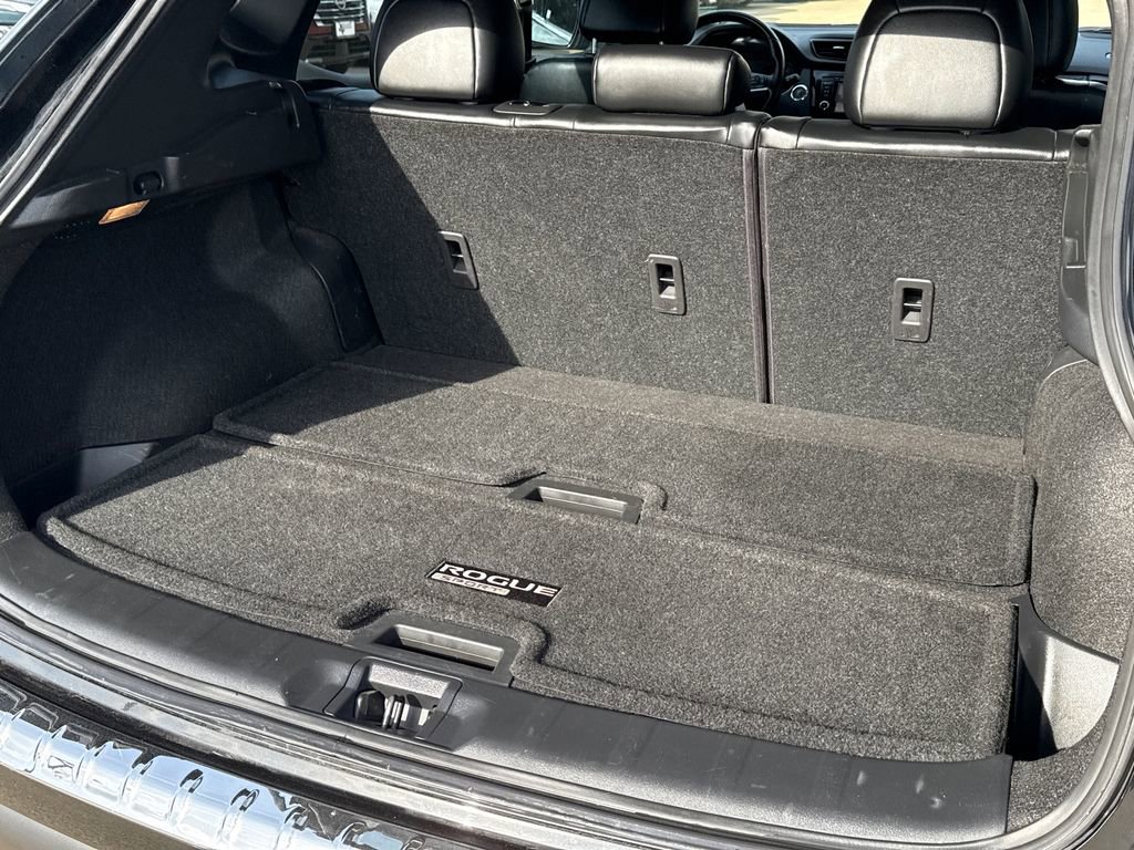 Used 2022 Nissan Rogue Sport SL image 11