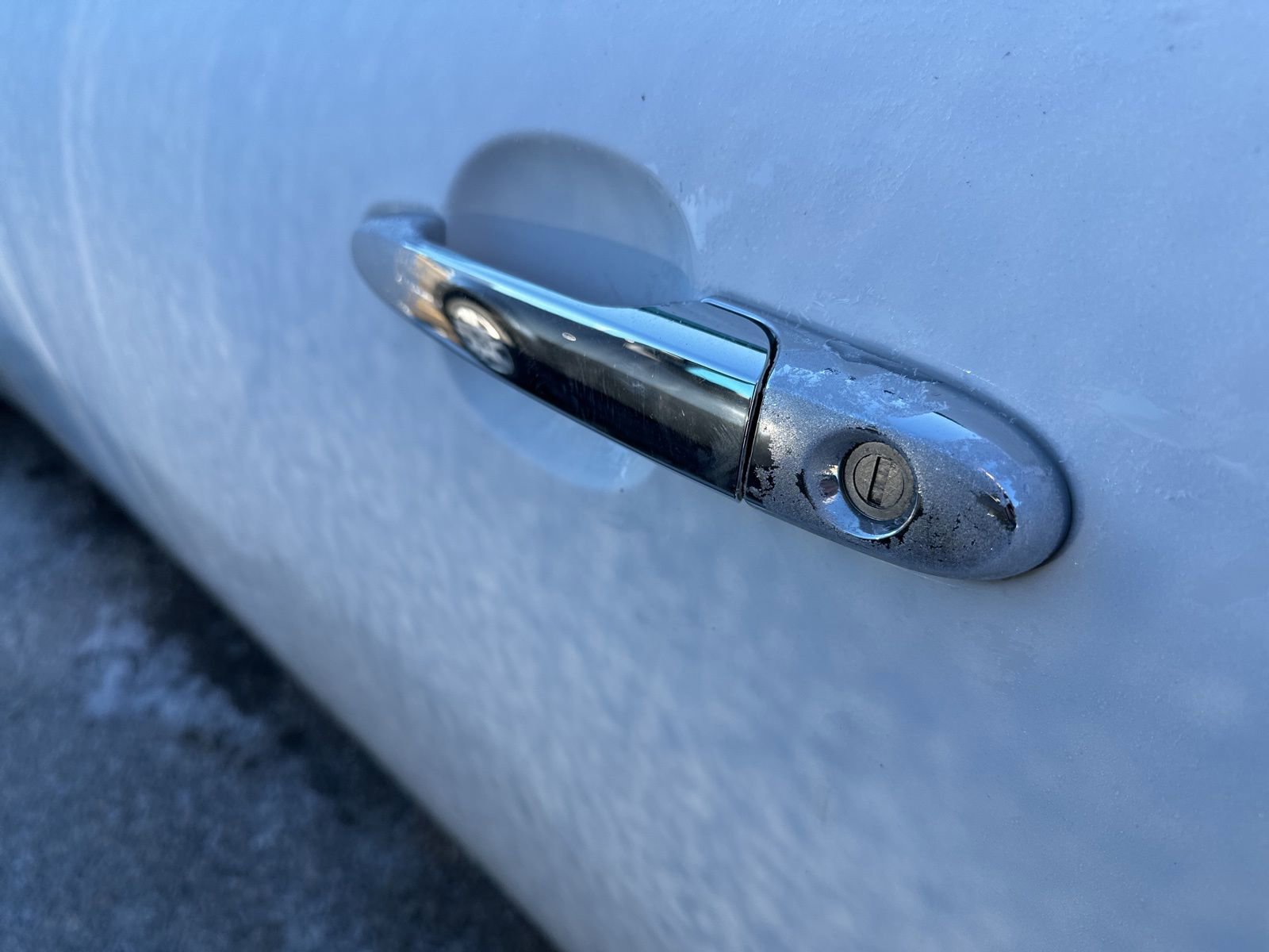 Used 2008 Pontiac Solstice Convertible w/ Premium Package image 6