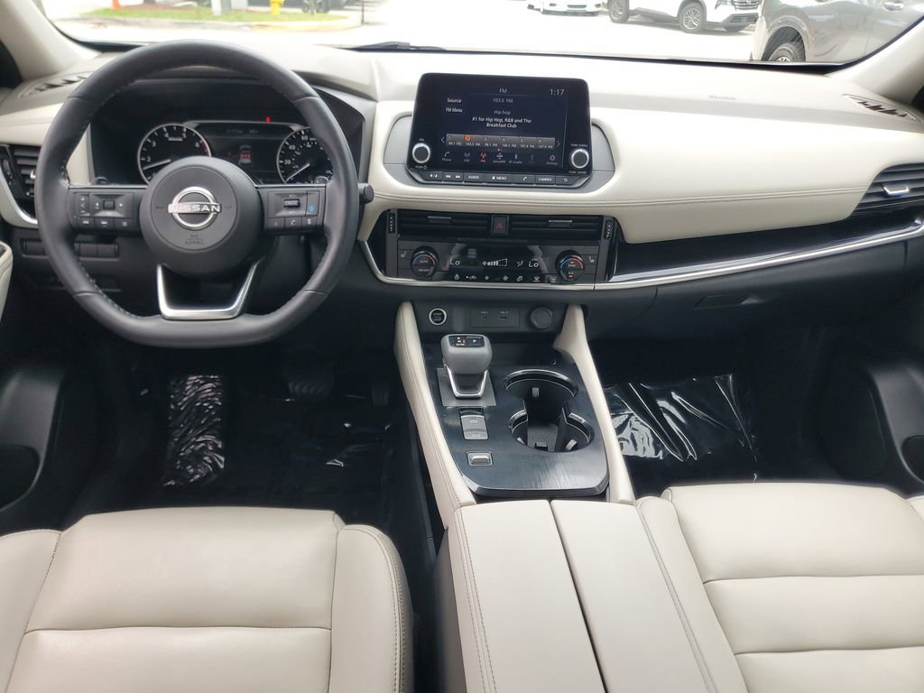 Certified 2023 Nissan Rogue SL FWD image 14