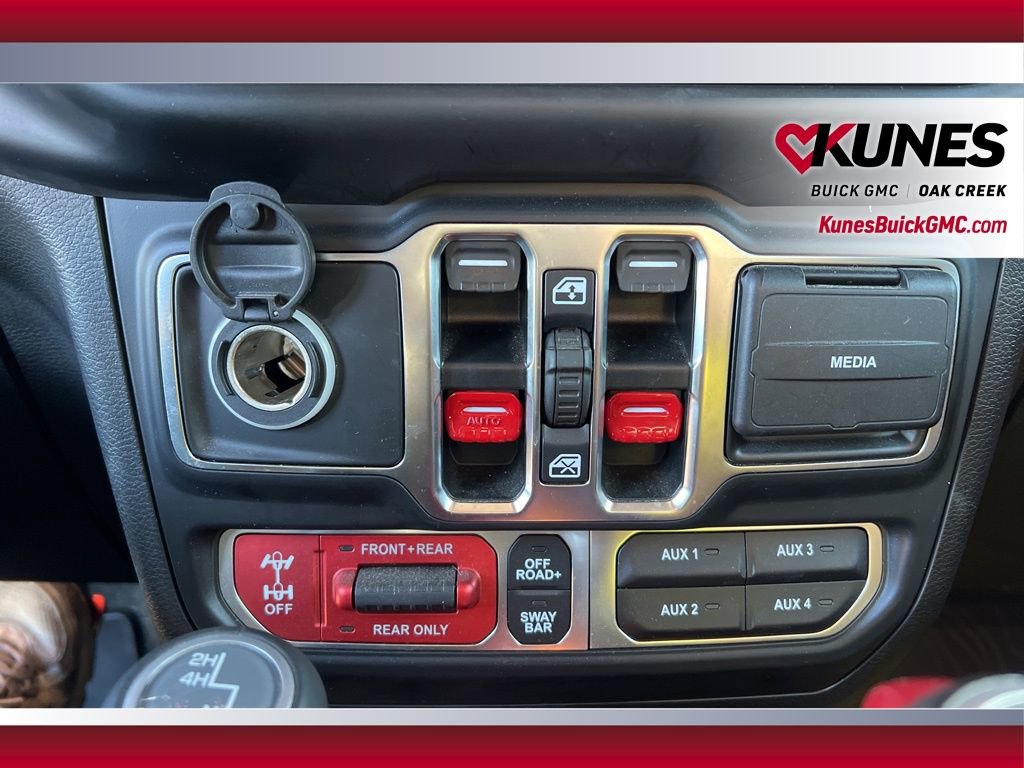 Used 2020 Jeep Gladiator Rubicon image 16