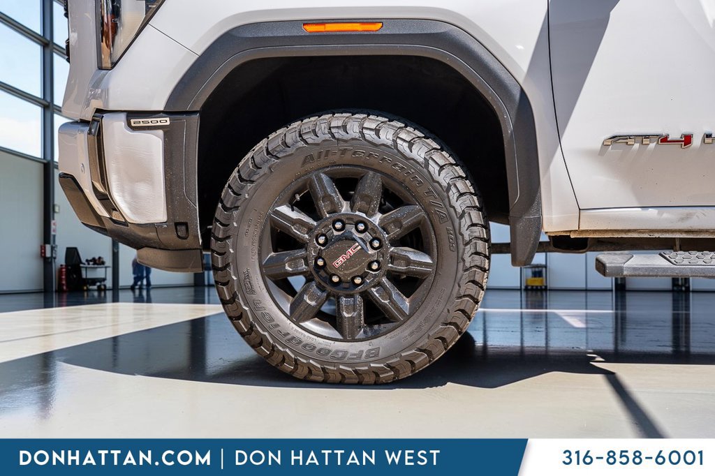 Used 2024 GMC Sierra 2500 AT4 AWD/4WD image 34