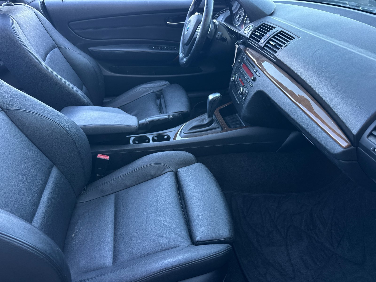 Used 2010 BMW 135i Convertible RWD image 14