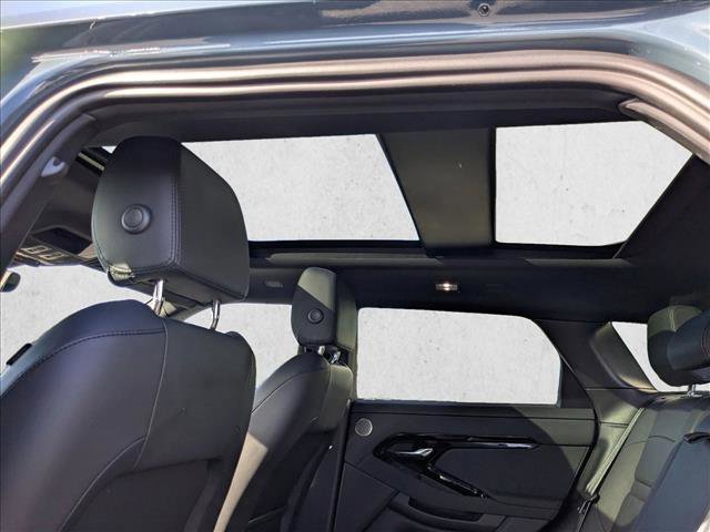 Used 2024 Land Rover Range Rover Evoque Dynamic SE image 20