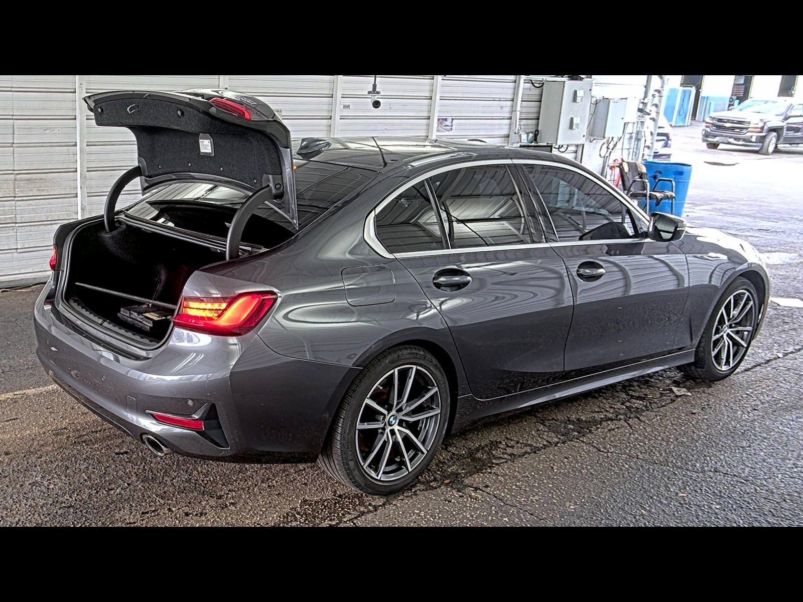 Used 2019 BMW 330i Sedan image 19