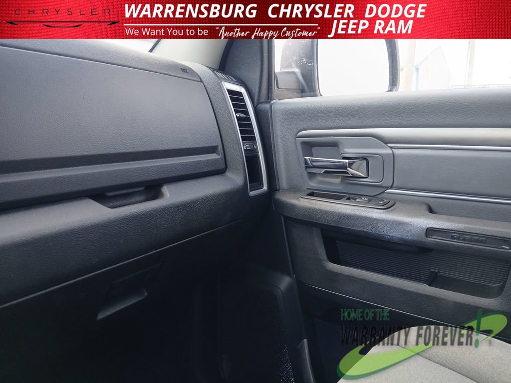 Used 2024 RAM 1500 Classic SLT AWD/4WD image 24
