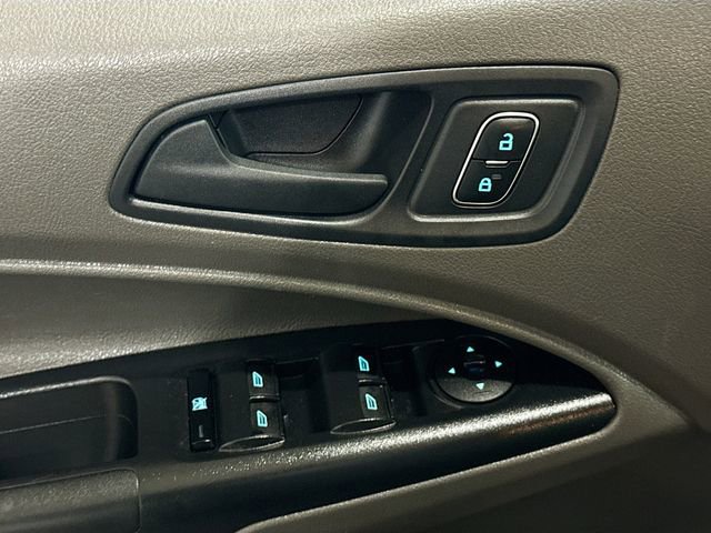 Used 2021 Ford Transit Connect XL image 18