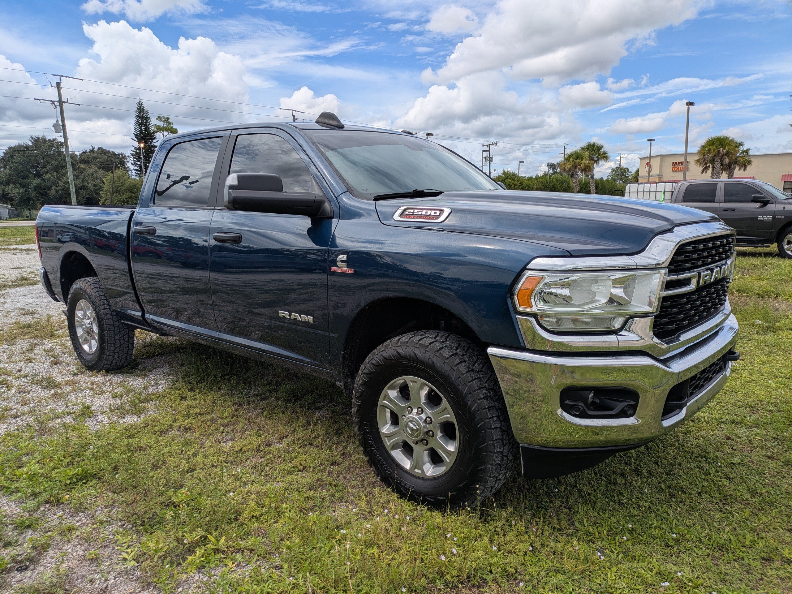 Used 2022 RAM 2500 Big Horn w/ Level A Equipment Group AWD/4WD image 2