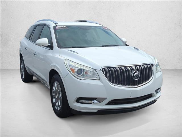 Used 2017 Buick Enclave Leather image 3