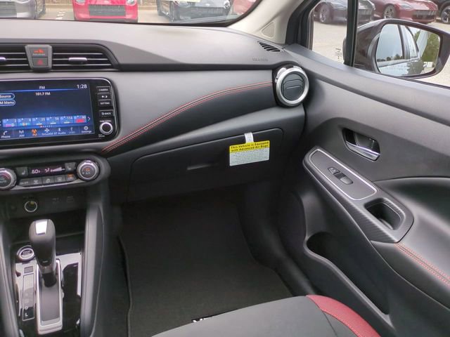 New 2025 Nissan Versa SR w/ Trunk Package image 15