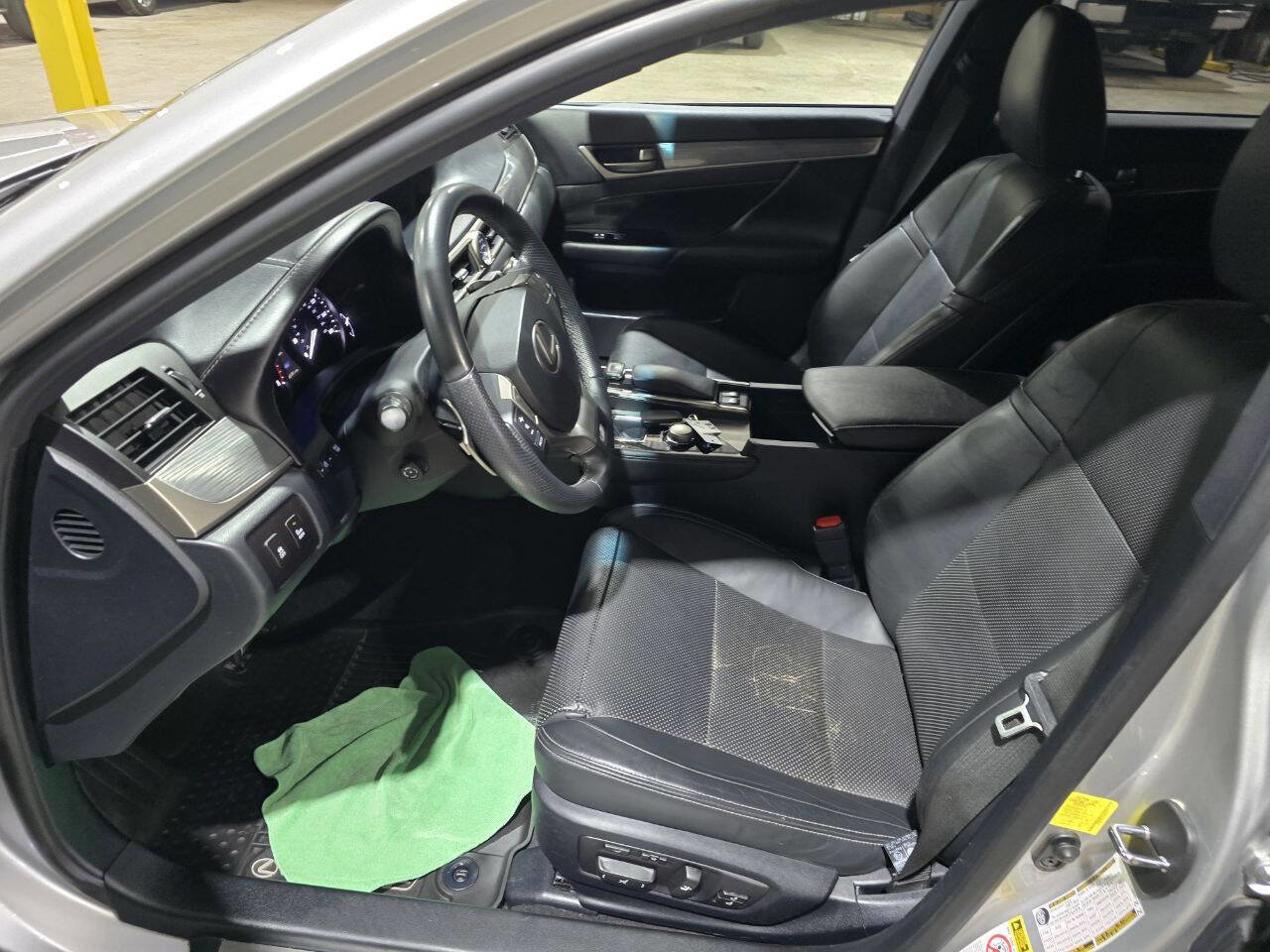 Used 2015 Lexus GS 350 image 25