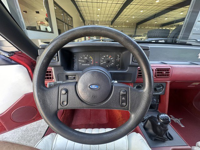 Used 1988 Ford Mustang GT RWD image 11