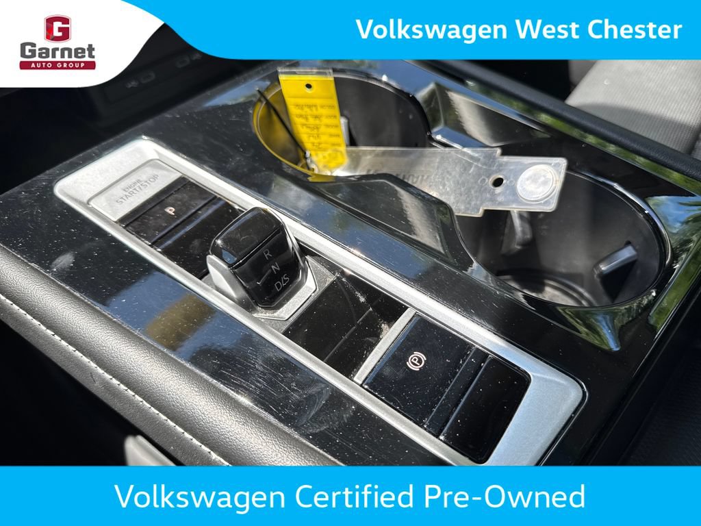 Certified 2024 Volkswagen Atlas SEL Premium R-Line AWD/4WD image 26