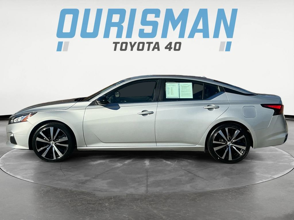 Used 2022 Nissan Altima 2.5 SR image 3