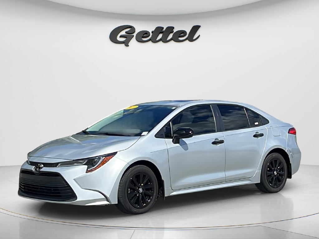 Used 2023 Toyota Corolla LE w/ LE Premium Package FWD image 1