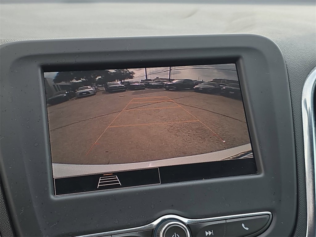 Used 2022 Chevrolet Equinox LS w/ LS Convenience Package image 21