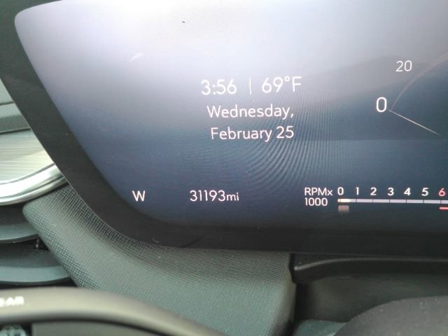 Used 2025 Buick Enclave Preferred image 41