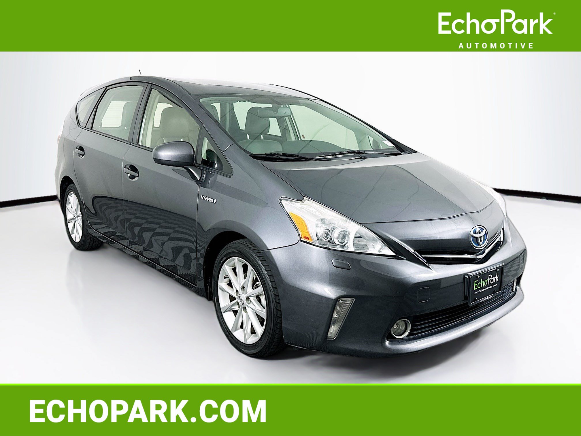 Used 2014 Toyota Prius V Five FWD image 1