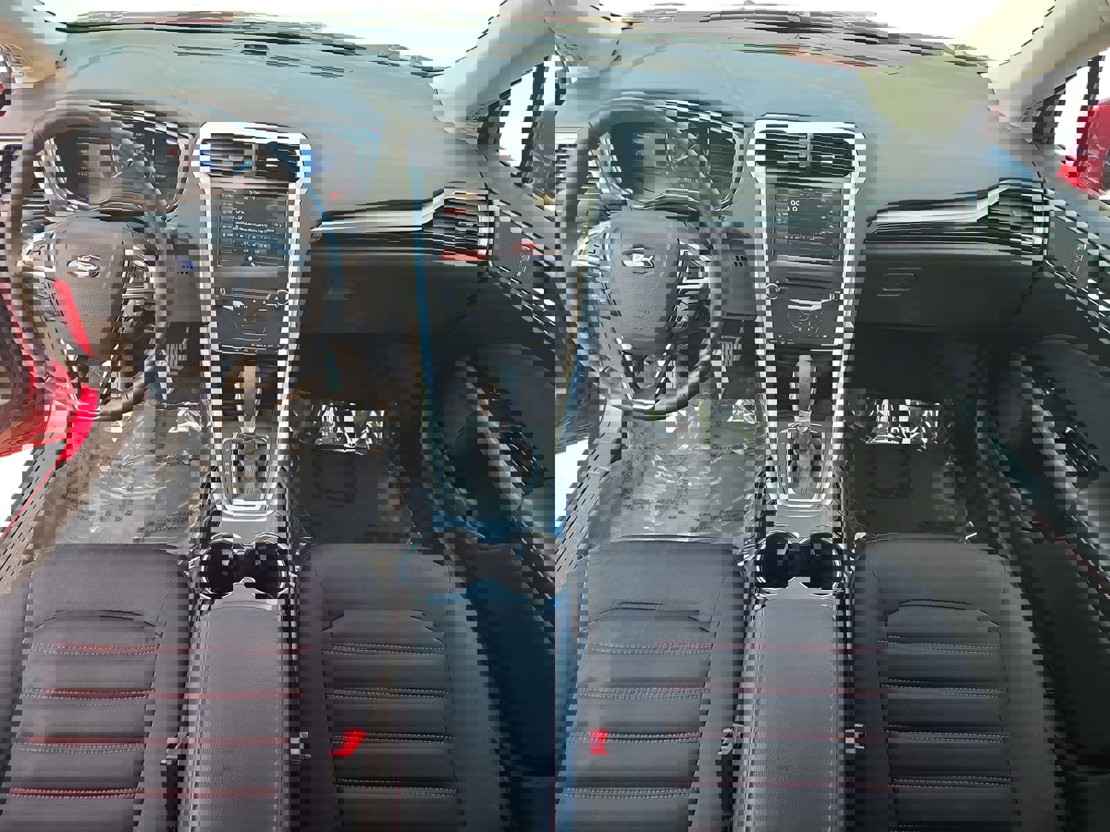 Used 2014 Ford Fusion SE image 9