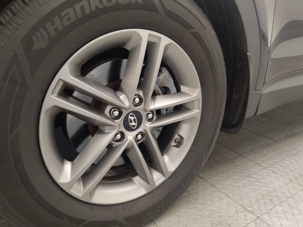 Used 2018 Hyundai Santa Fe Sport w/ Cargo Package FWD image 31