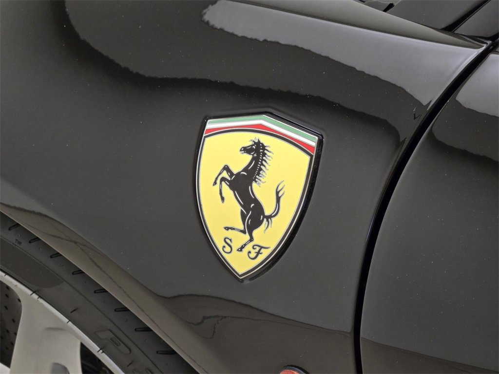 Used 2011 Ferrari 458 Italia Coupe image 16