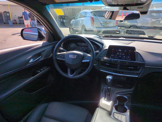 Used 2022 Cadillac CT4 Luxury image 18