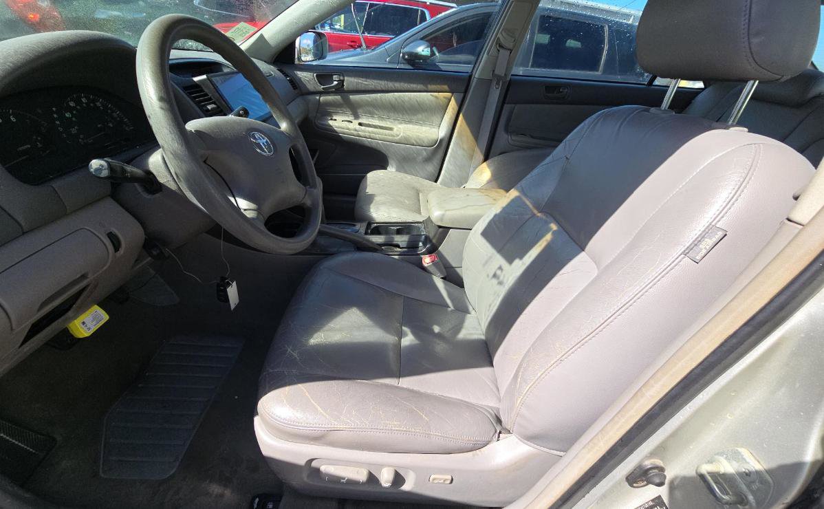 Used 2004 Toyota Camry SE image 7